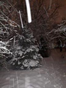 pada śnieg pada śnieg